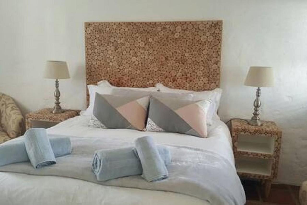 Raithby Winelands Historical Cottage Экстерьер фото