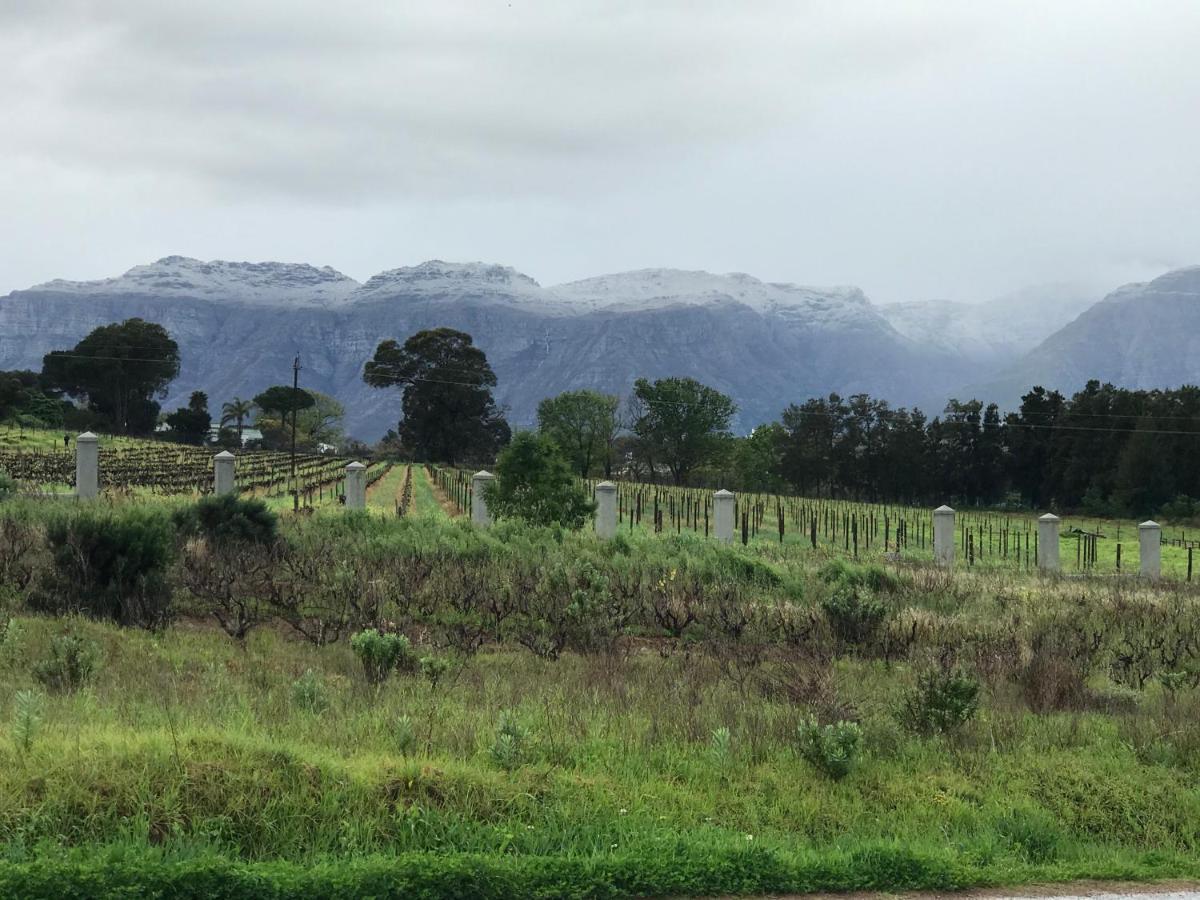 Raithby Winelands Historical Cottage Экстерьер фото