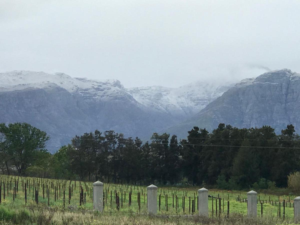 Raithby Winelands Historical Cottage Экстерьер фото